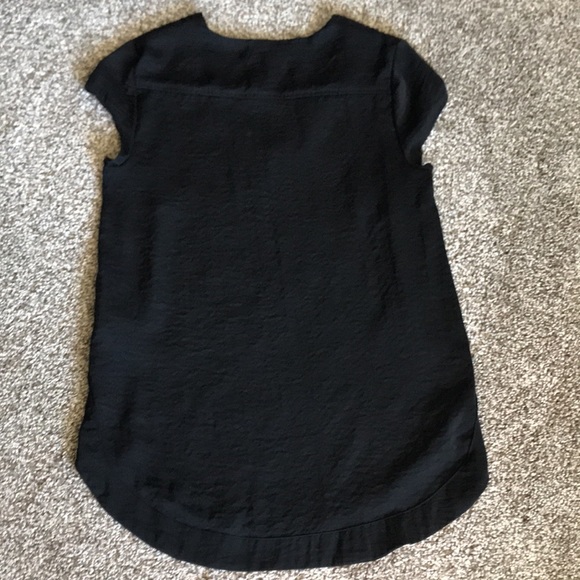 •H&M• V-Neck Blouse - Picture 2 of 8